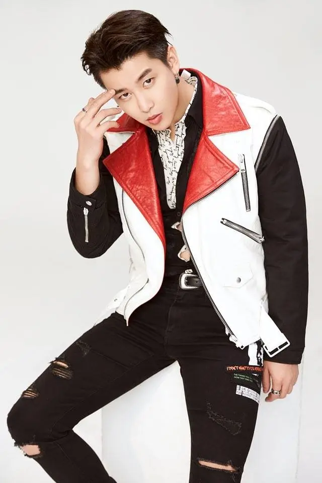 UNIQ member Yixuan