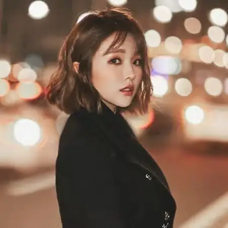 Unnies former member Jinyoung