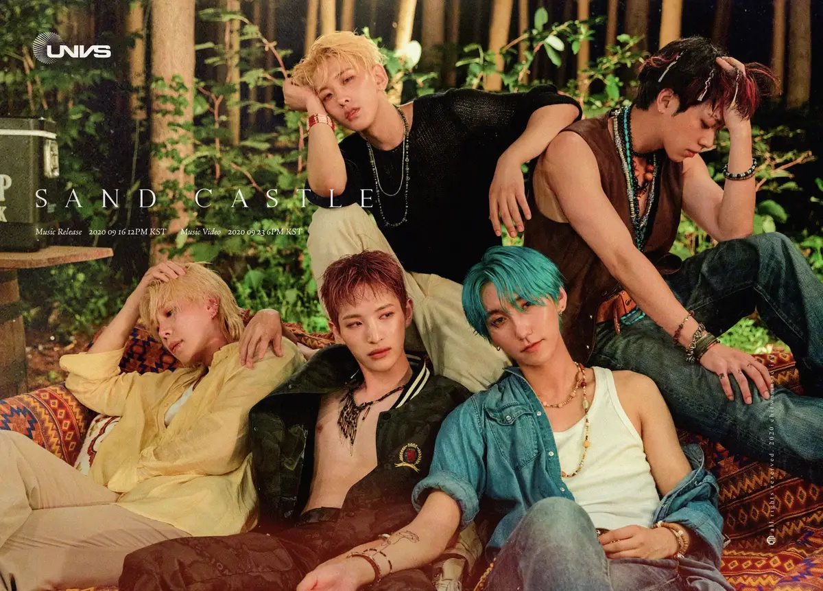UNVS members are Jun H., YY, Eunho, Changgyu, and Jen.