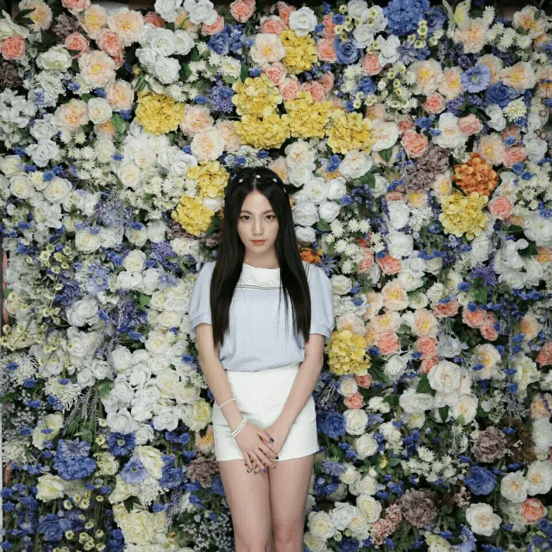 Vetty L former member Anna