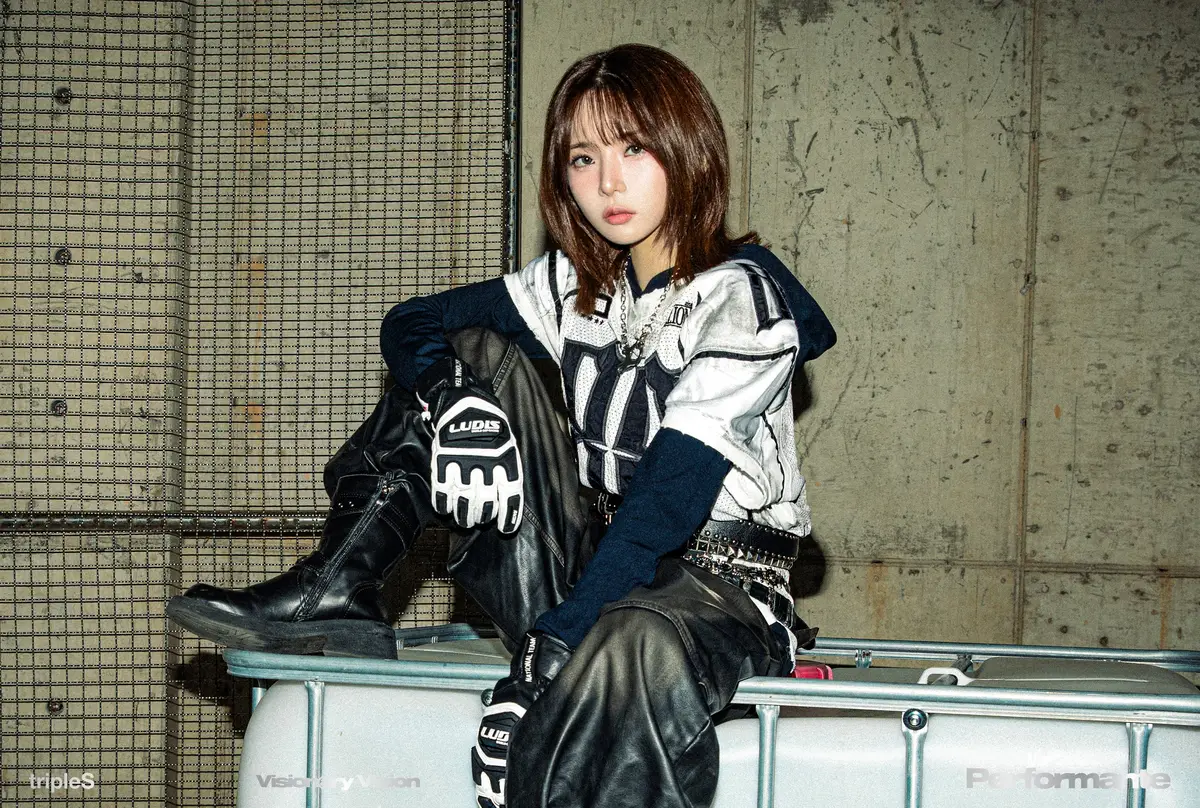 Visionary Vision (tripleS) member Kotone