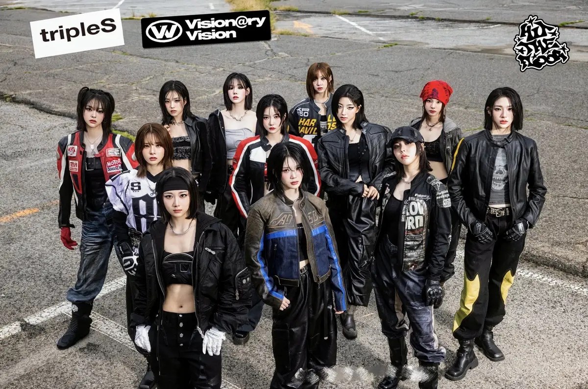 Visionary Vision (tripleS) members are Jeong HyeRin, Kim YooYeon, Xinyu, Kim NaKyoung, Park SoHyun, Nien, JiYeon, Kotone, Gong YuBin, Kaede, Lynn, and Kwak YeonJi.
