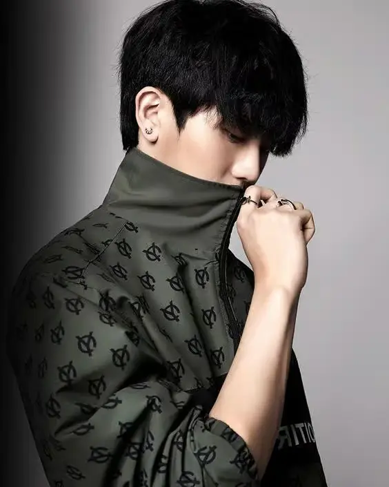 VL Boys member Doha