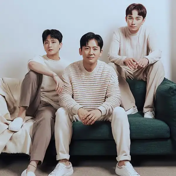 V.O.S members are Park Ji Heon, Choi Hyun Joon, and Kim Kyung Rok.