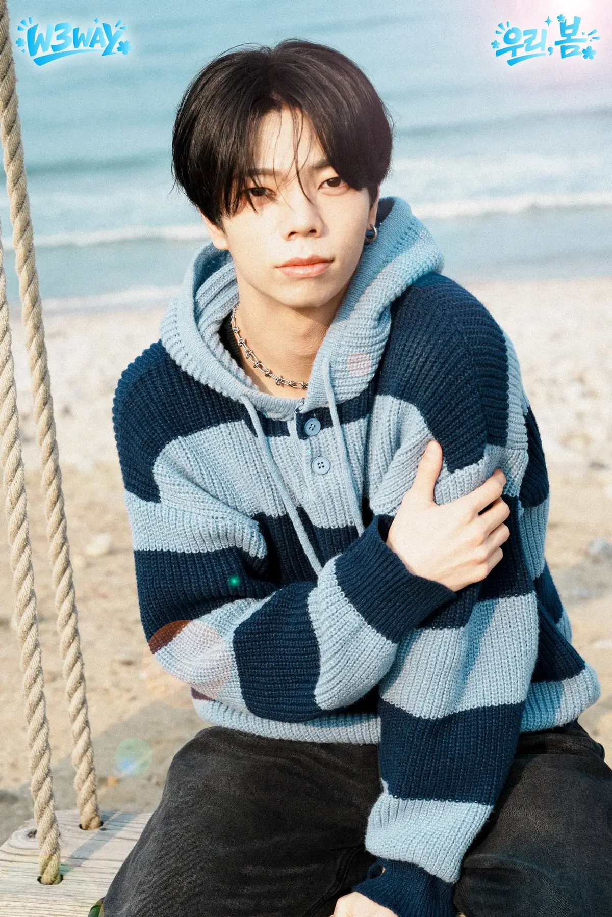 W3WAY member Aoi