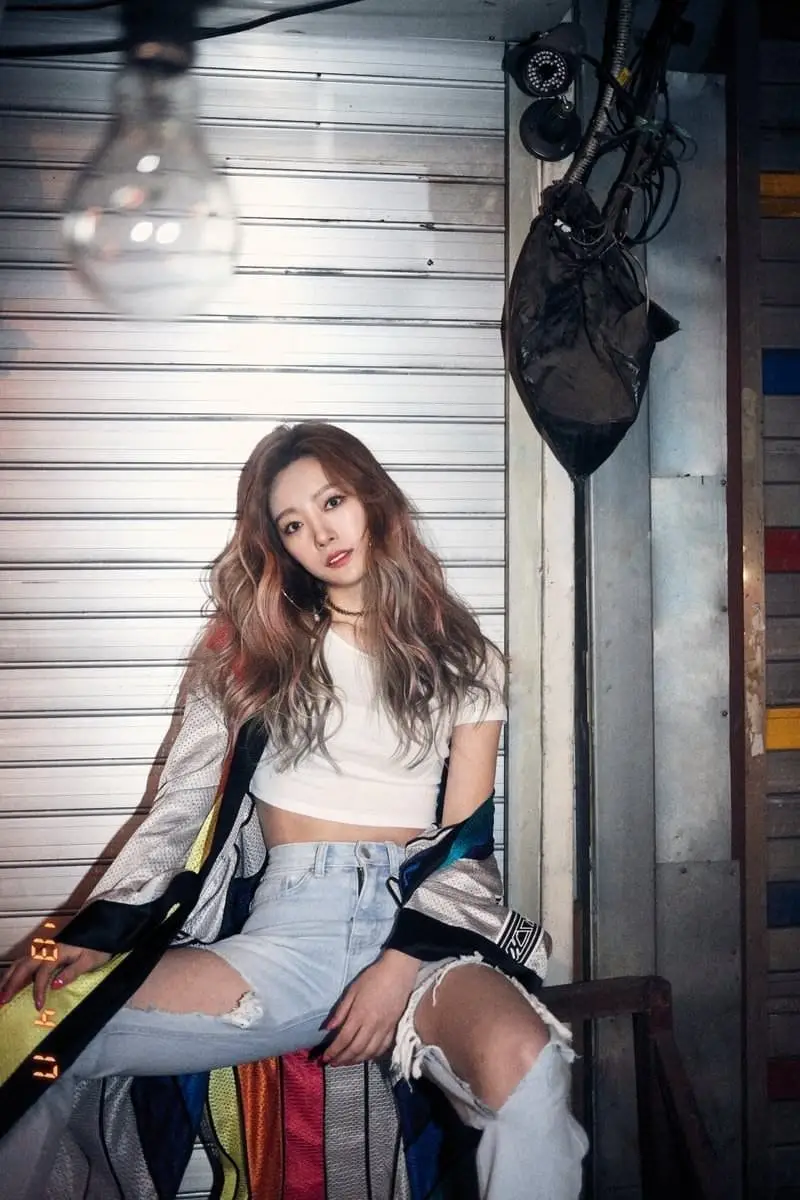 WA$$UP member Nari