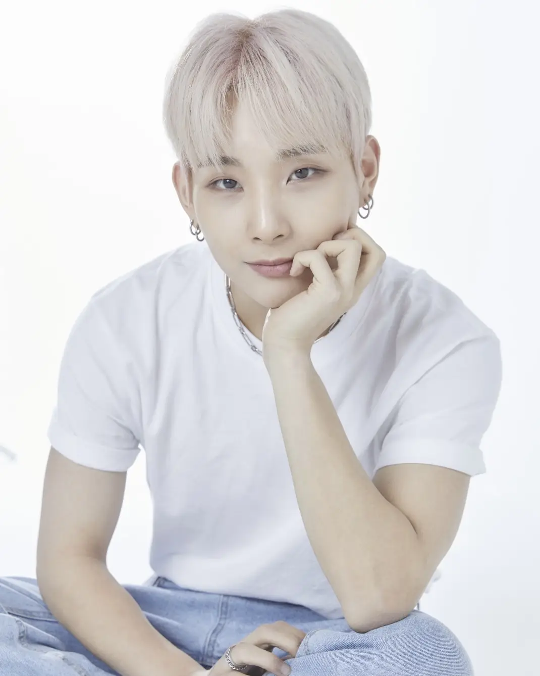 WE US former member Jeongmin