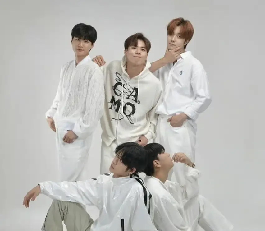 We1ne members are Fillip, Guwon, Hyeongseok, Donghwa, and Changhyun.