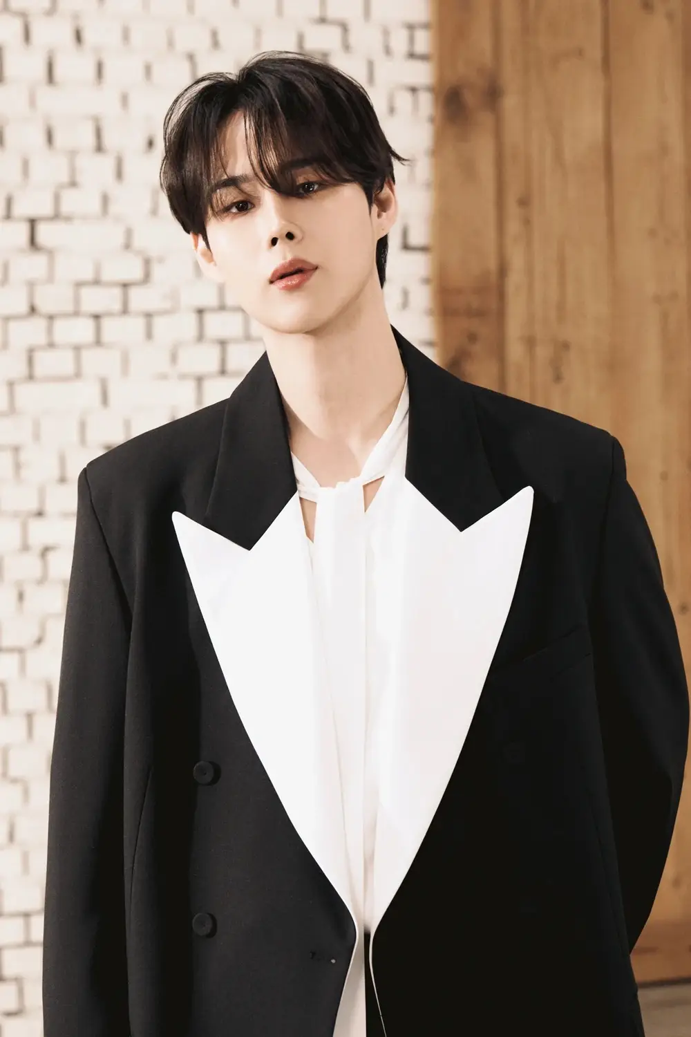 WeNU member Heechan