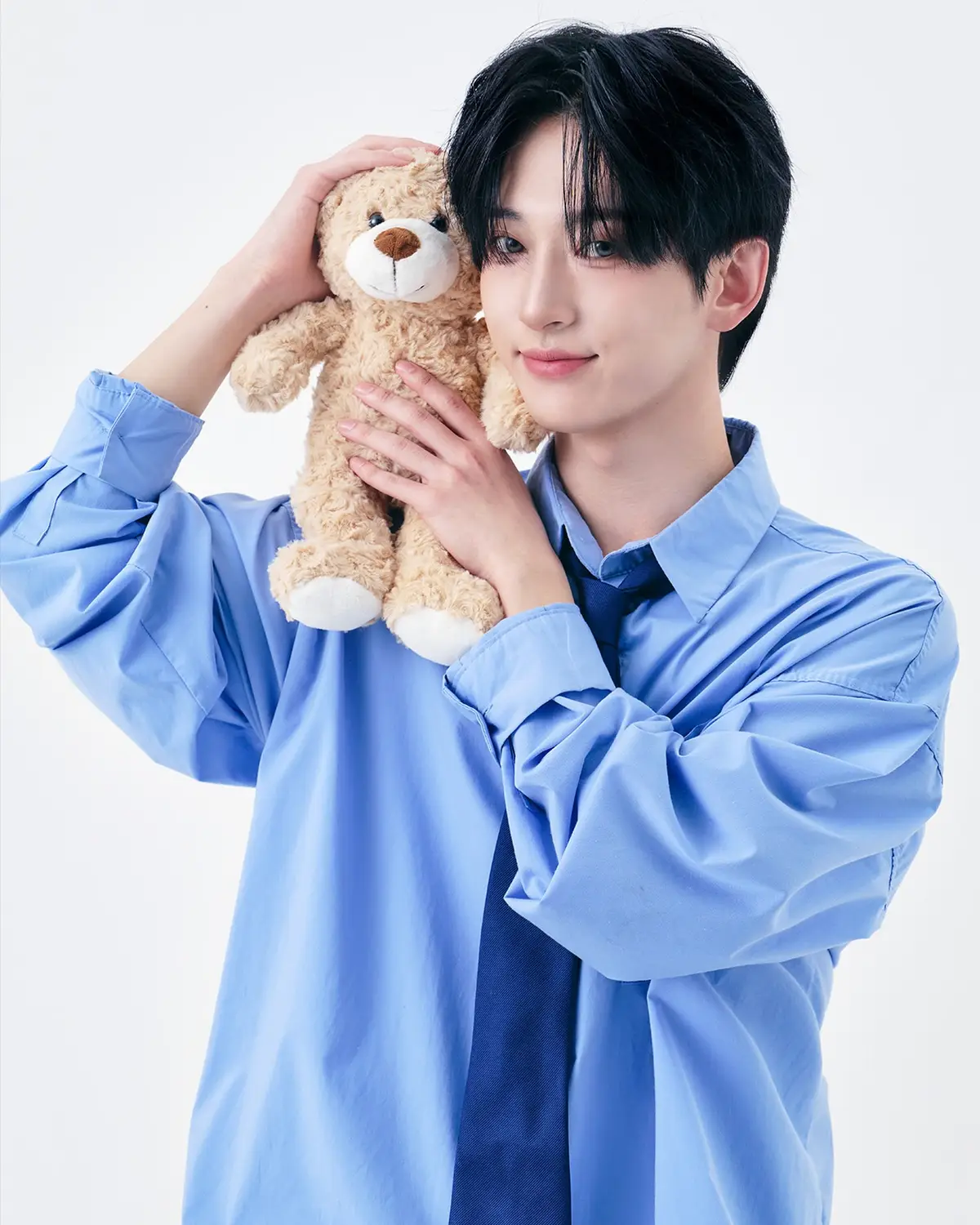 WEZAG Members Profile: Full Names, Ages, Heights, Weights and More WEZAG member Kyungtaek