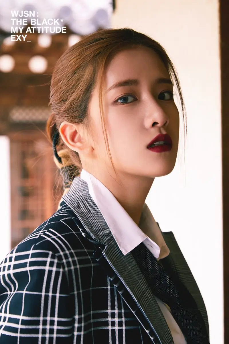 WJSN THE BLACK member EXY