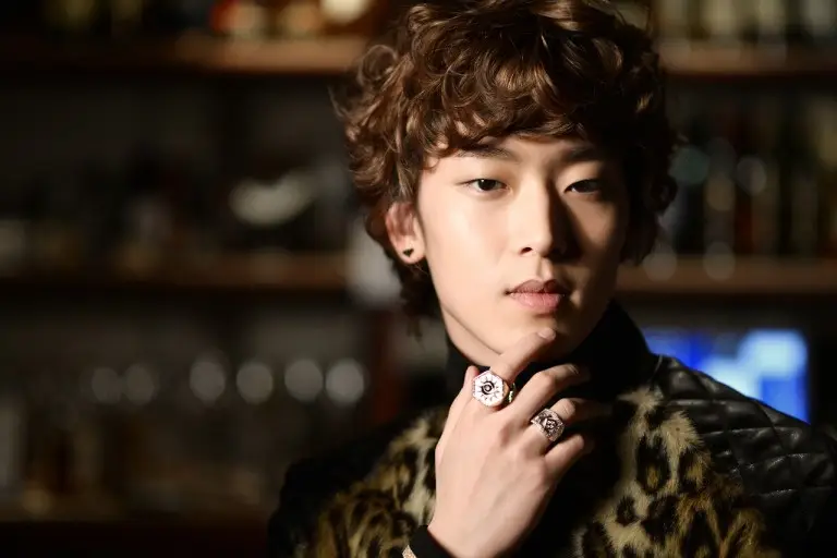 Wonder Boyz former member V.Hawk