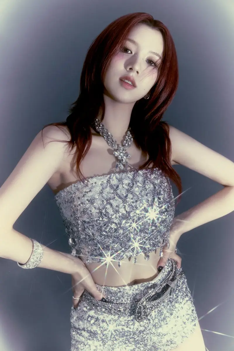 WOOAH member Lucy
