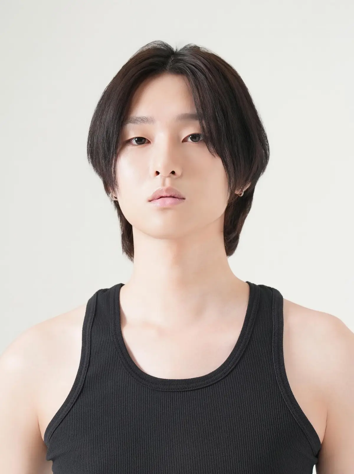 X_ON Members Profile: Full Names, Ages, Heights, Weights and More X_ON member Lee Donggun