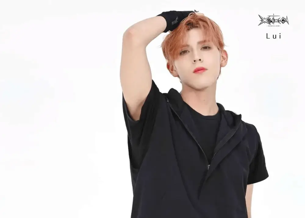 XENIX=ON Members Profile: Full Names, Ages, Heights, Weights and More XENIX=ON former member Lui