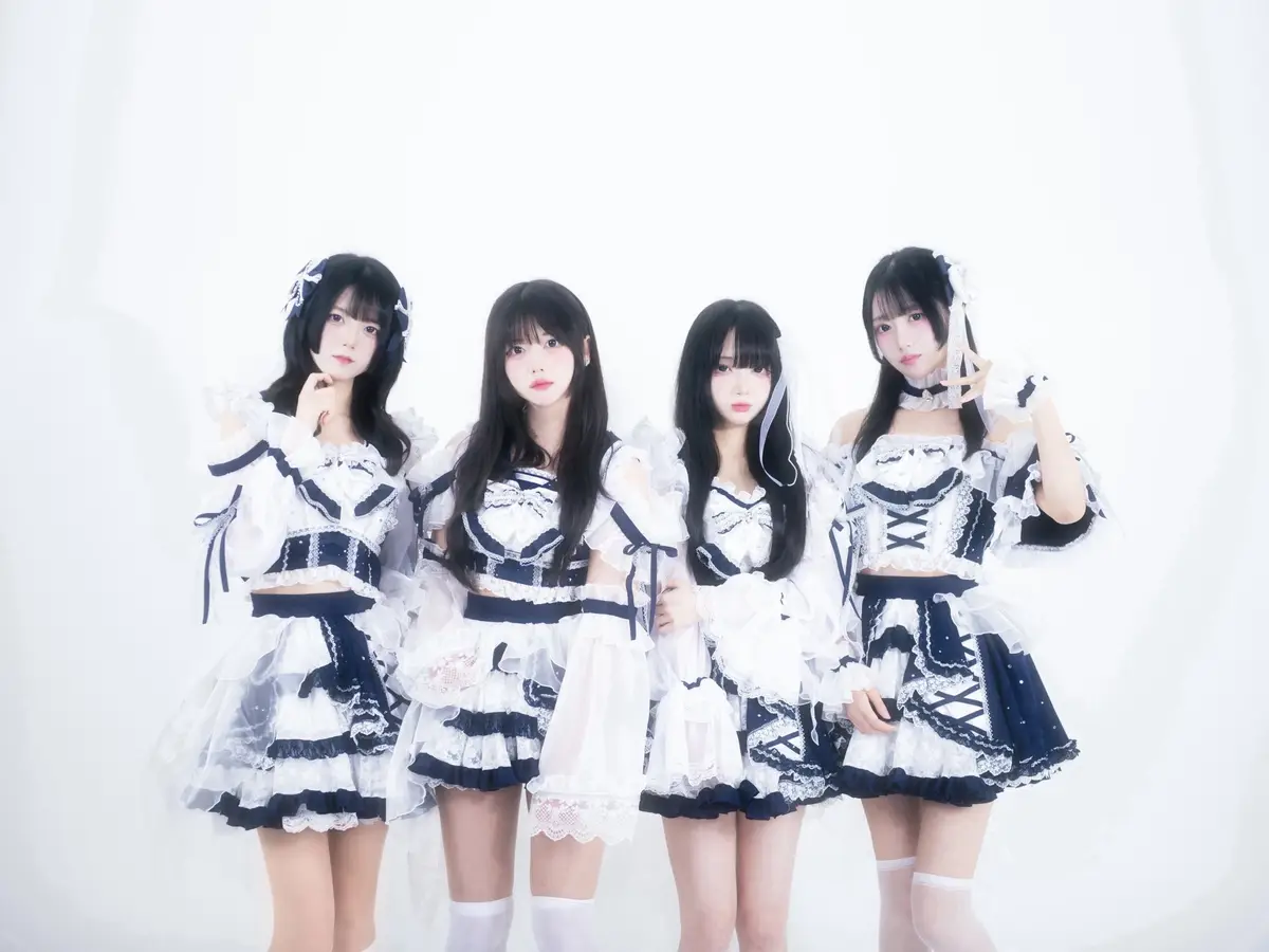 YUMENION members are Natsuha, Liz, Haruhi, and Yune.