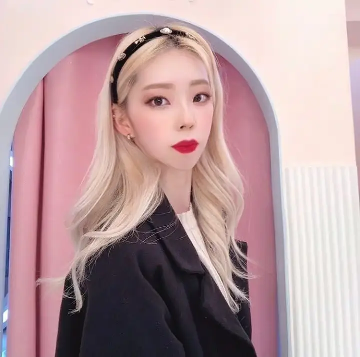 Z ENT GIRLS former member RUKA